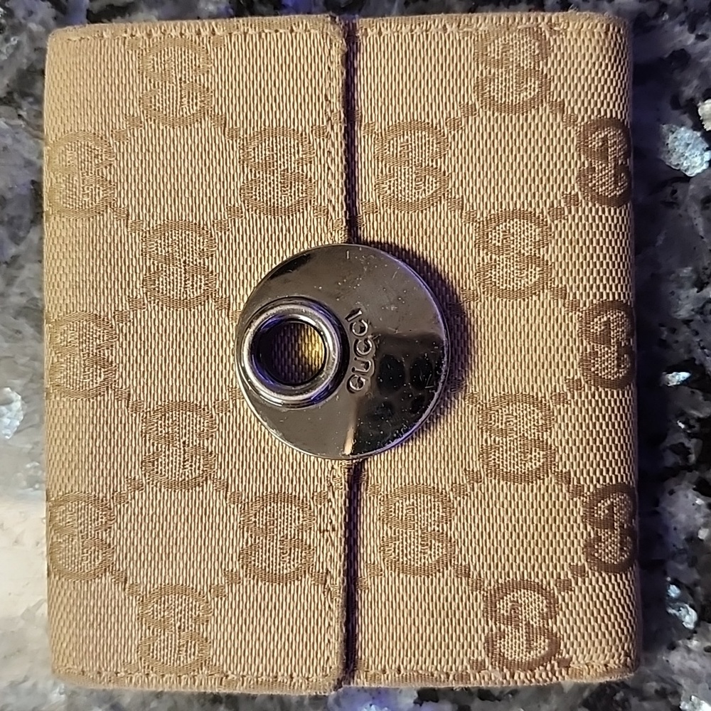 Vintage Gucci Bifold Wallet